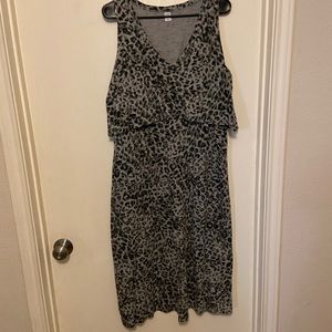 Old Navy Maternity Nursing Dress Leopard Print